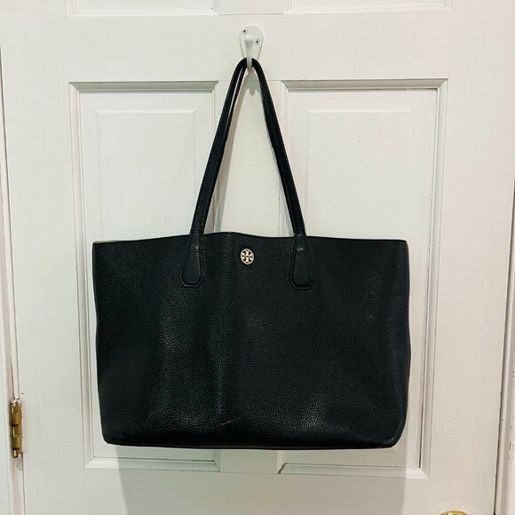 Tory Burch Handbags - Tory Burch Pebble Leather Tote Bag